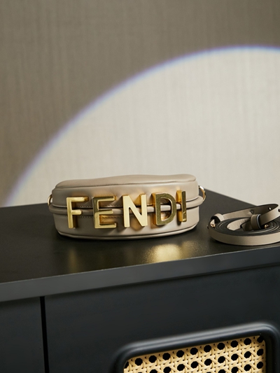 フェンディバッグ内部構造